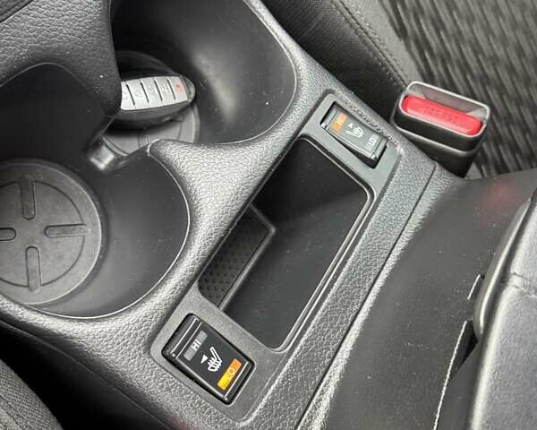 Белый Ниссан Rogue, объемом двигателя 2.5 л и пробегом 113 тыс. км за 14999 $, фото 27 на Automoto.ua