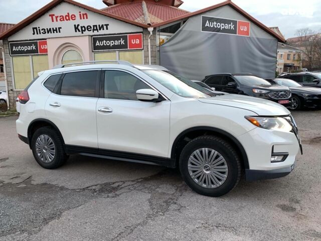 Белый Ниссан Rogue, объемом двигателя 2.5 л и пробегом 144 тыс. км за 14890 $, фото 3 на Automoto.ua