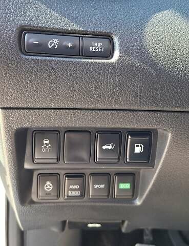 Білий Ніссан Rogue, об'ємом двигуна 2.49 л та пробігом 67 тис. км за 17400 $, фото 38 на Automoto.ua