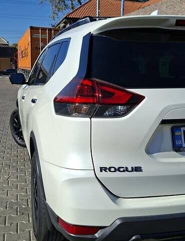 Білий Ніссан Rogue, об'ємом двигуна 2.49 л та пробігом 67 тис. км за 17400 $, фото 29 на Automoto.ua