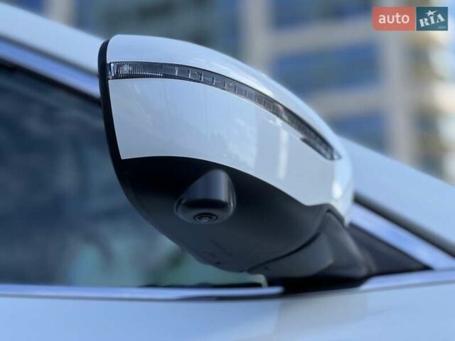 Белый Ниссан Rogue, объемом двигателя 2.49 л и пробегом 100 тыс. км за 15499 $, фото 11 на Automoto.ua