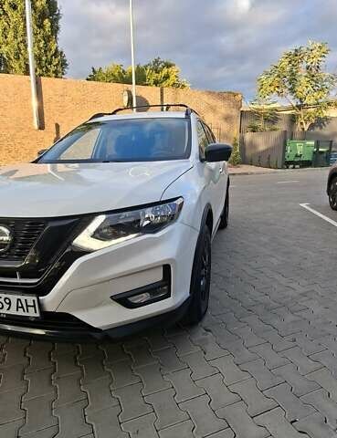 Білий Ніссан Rogue, об'ємом двигуна 2.49 л та пробігом 67 тис. км за 17400 $, фото 3 на Automoto.ua
