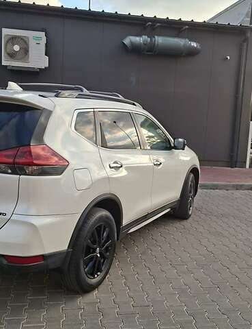 Білий Ніссан Rogue, об'ємом двигуна 2.49 л та пробігом 67 тис. км за 17400 $, фото 12 на Automoto.ua