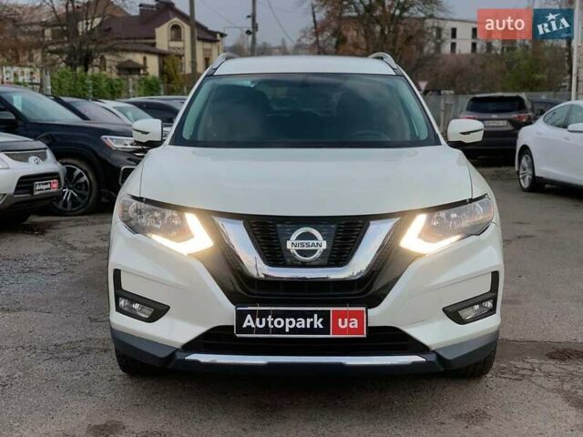 Белый Ниссан Rogue, объемом двигателя 2.5 л и пробегом 144 тыс. км за 14890 $, фото 1 на Automoto.ua