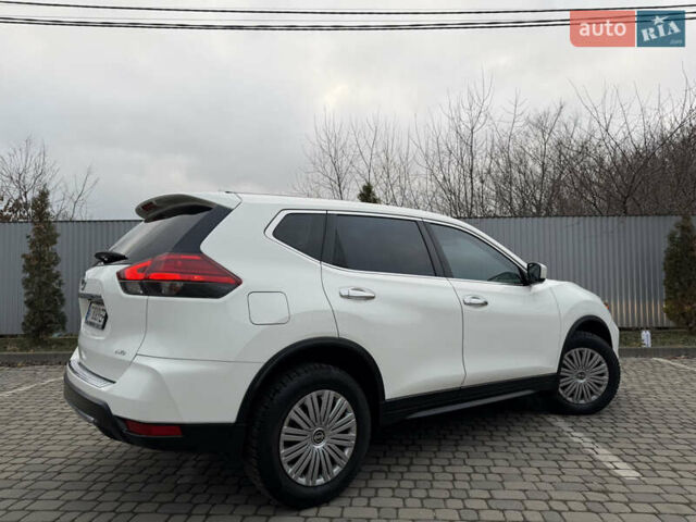 Белый Ниссан Rogue, объемом двигателя 2.5 л и пробегом 50 тыс. км за 16499 $, фото 22 на Automoto.ua