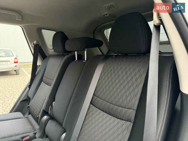 Белый Ниссан Rogue, объемом двигателя 2.5 л и пробегом 50 тыс. км за 16499 $, фото 31 на Automoto.ua