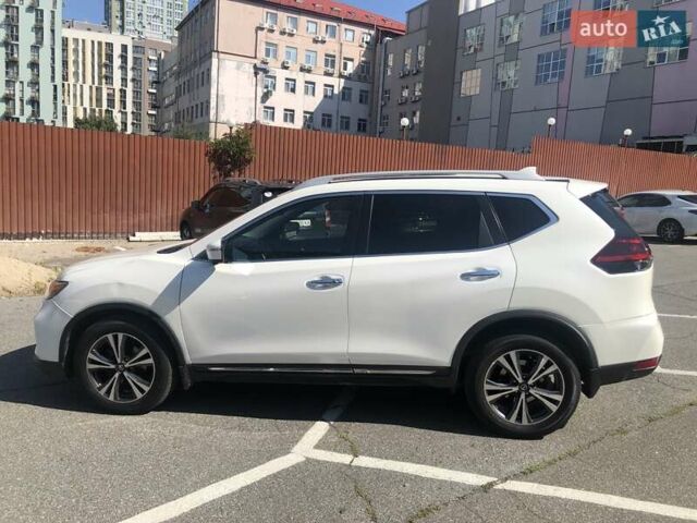 Білий Ніссан Rogue, об'ємом двигуна 2.49 л та пробігом 108 тис. км за 19100 $, фото 5 на Automoto.ua