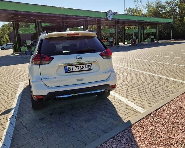 Белый Ниссан Rogue, объемом двигателя 2.49 л и пробегом 60 тыс. км за 16500 $, фото 18 на Automoto.ua