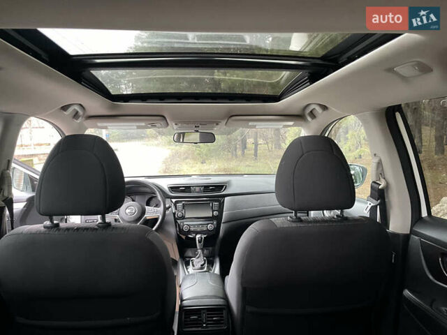 Белый Ниссан Rogue, объемом двигателя 0 л и пробегом 75 тыс. км за 17500 $, фото 45 на Automoto.ua