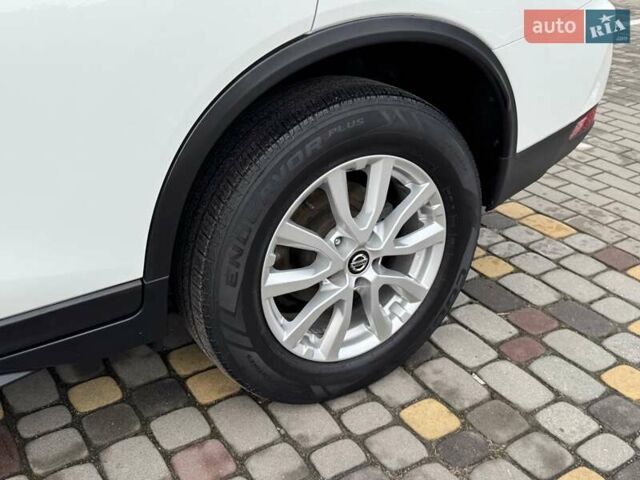 Белый Ниссан Rogue, объемом двигателя 2.5 л и пробегом 113 тыс. км за 14999 $, фото 70 на Automoto.ua