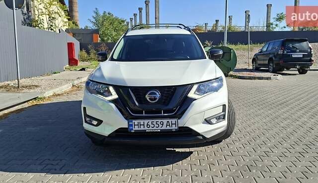 Білий Ніссан Rogue, об'ємом двигуна 2.49 л та пробігом 67 тис. км за 17400 $, фото 10 на Automoto.ua