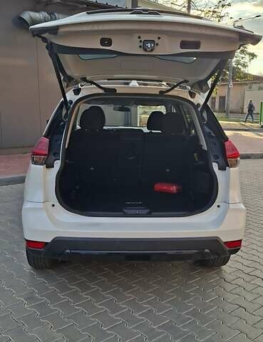 Білий Ніссан Rogue, об'ємом двигуна 2.49 л та пробігом 67 тис. км за 17400 $, фото 50 на Automoto.ua