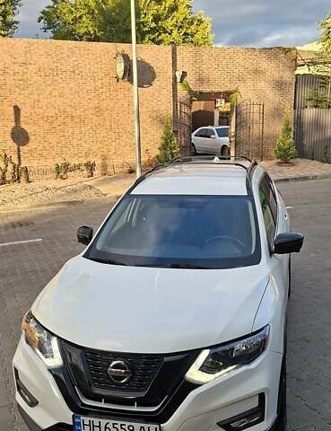 Білий Ніссан Rogue, об'ємом двигуна 2.49 л та пробігом 67 тис. км за 17400 $, фото 7 на Automoto.ua