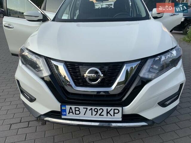 Білий Ніссан Rogue, об'ємом двигуна 2.49 л та пробігом 139 тис. км за 14800 $, фото 1 на Automoto.ua