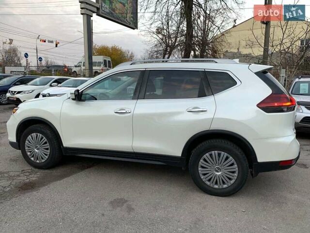 Белый Ниссан Rogue, объемом двигателя 2.5 л и пробегом 144 тыс. км за 14890 $, фото 9 на Automoto.ua