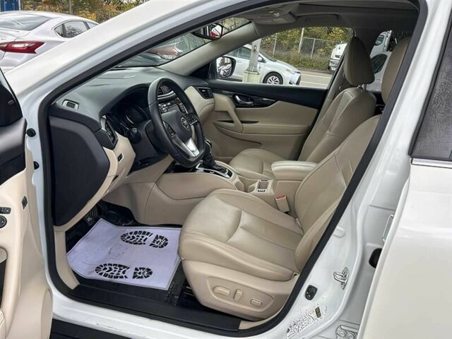 Білий Ніссан Rogue, об'ємом двигуна 2.5 л та пробігом 50 тис. км за 12900 $, фото 6 на Automoto.ua