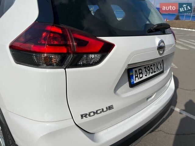 Білий Ніссан Rogue, об'ємом двигуна 2.49 л та пробігом 104 тис. км за 13900 $, фото 6 на Automoto.ua