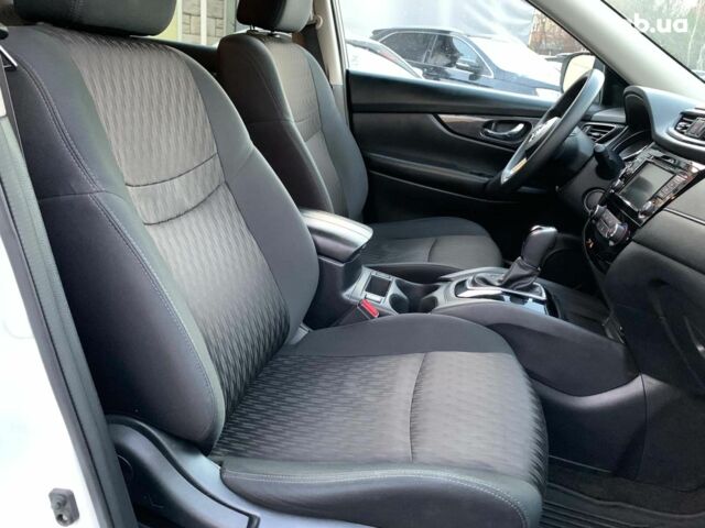 Белый Ниссан Rogue, объемом двигателя 2.5 л и пробегом 144 тыс. км за 14890 $, фото 38 на Automoto.ua