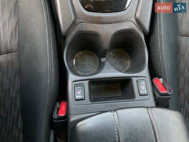 Белый Ниссан Rogue, объемом двигателя 2.5 л и пробегом 144 тыс. км за 14890 $, фото 34 на Automoto.ua