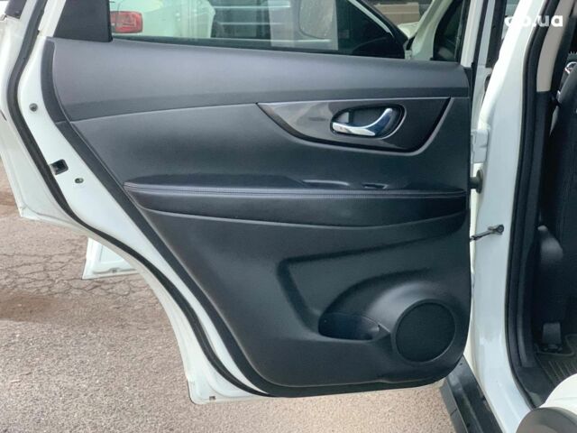 Белый Ниссан Rogue, объемом двигателя 2.5 л и пробегом 144 тыс. км за 14890 $, фото 21 на Automoto.ua