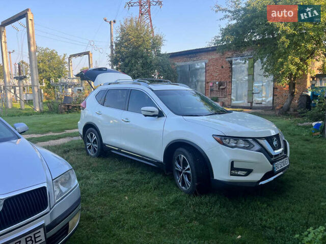 Білий Ніссан Rogue, об'ємом двигуна 2.49 л та пробігом 76 тис. км за 17500 $, фото 10 на Automoto.ua