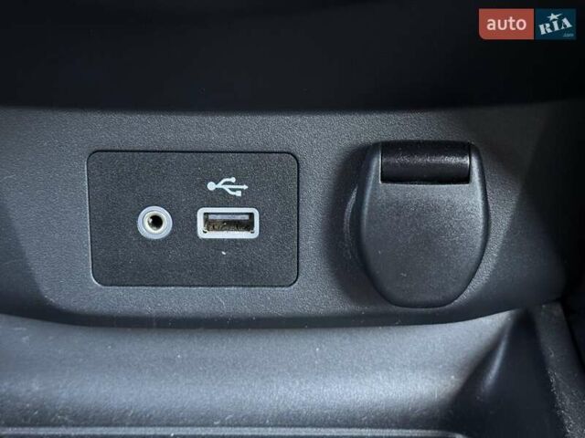 Белый Ниссан Rogue, объемом двигателя 2.49 л и пробегом 100 тыс. км за 15499 $, фото 45 на Automoto.ua