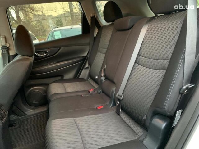 Белый Ниссан Rogue, объемом двигателя 2.5 л и пробегом 144 тыс. км за 14890 $, фото 22 на Automoto.ua