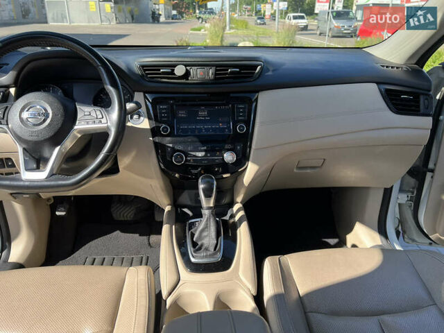 Білий Ніссан Rogue, об'ємом двигуна 2.5 л та пробігом 117 тис. км за 17800 $, фото 9 на Automoto.ua