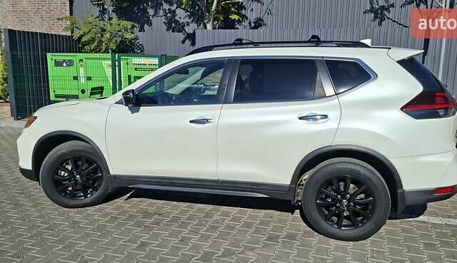 Білий Ніссан Rogue, об'ємом двигуна 2.49 л та пробігом 67 тис. км за 17400 $, фото 24 на Automoto.ua