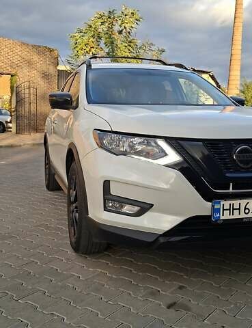 Білий Ніссан Rogue, об'ємом двигуна 2.49 л та пробігом 67 тис. км за 17400 $, фото 6 на Automoto.ua