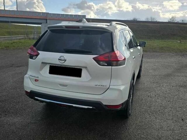 Белый Ниссан Rogue, объемом двигателя 0 л и пробегом 63 тыс. км за 10400 $, фото 8 на Automoto.ua