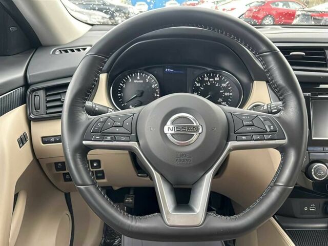 Білий Ніссан Rogue, об'ємом двигуна 2.5 л та пробігом 50 тис. км за 12900 $, фото 8 на Automoto.ua