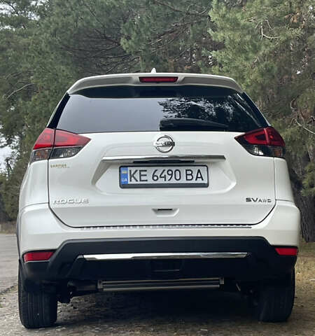 Белый Ниссан Rogue, объемом двигателя 0 л и пробегом 75 тыс. км за 17500 $, фото 17 на Automoto.ua