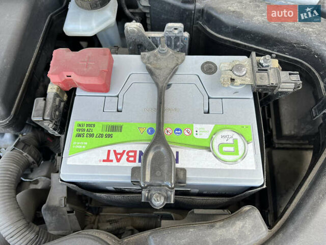 Білий Ніссан Rogue, об'ємом двигуна 2.5 л та пробігом 117 тис. км за 17800 $, фото 22 на Automoto.ua