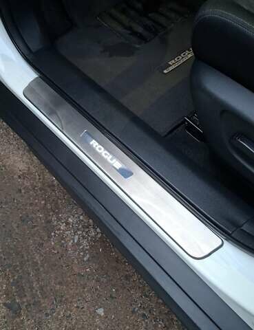 Білий Ніссан Rogue, об'ємом двигуна 2.49 л та пробігом 67 тис. км за 17400 $, фото 43 на Automoto.ua