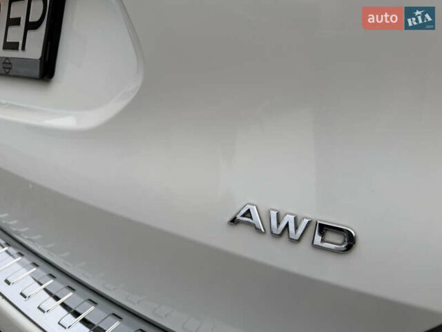 Белый Ниссан Rogue, объемом двигателя 2.5 л и пробегом 50 тыс. км за 16499 $, фото 20 на Automoto.ua