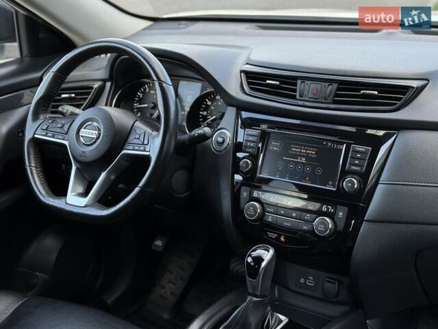 Белый Ниссан Rogue, объемом двигателя 2.49 л и пробегом 100 тыс. км за 15499 $, фото 21 на Automoto.ua