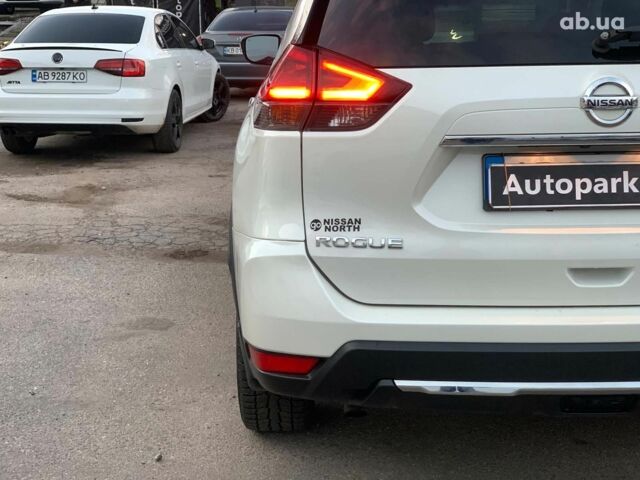Белый Ниссан Rogue, объемом двигателя 2.5 л и пробегом 144 тыс. км за 14890 $, фото 13 на Automoto.ua