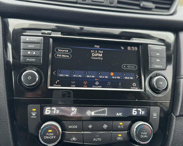 Белый Ниссан Rogue, объемом двигателя 2.49 л и пробегом 107 тыс. км за 15800 $, фото 16 на Automoto.ua