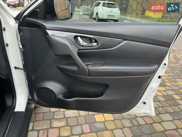 Белый Ниссан Rogue, объемом двигателя 2.5 л и пробегом 113 тыс. км за 14999 $, фото 36 на Automoto.ua