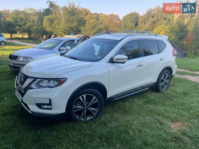Білий Ніссан Rogue, об'ємом двигуна 2.49 л та пробігом 76 тис. км за 17500 $, фото 7 на Automoto.ua