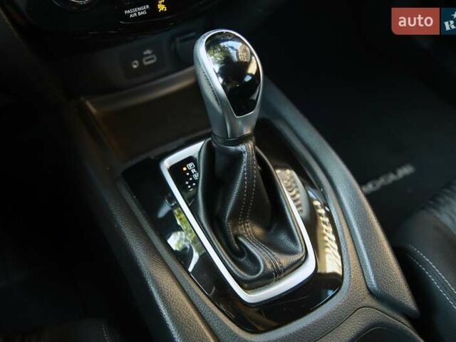 Білий Ніссан Rogue, об'ємом двигуна 2.49 л та пробігом 74 тис. км за 16500 $, фото 17 на Automoto.ua