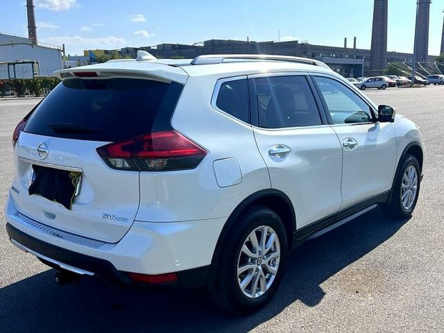 Белый Ниссан Rogue, объемом двигателя 2.5 л и пробегом 100 тыс. км за 15200 $, фото 1 на Automoto.ua