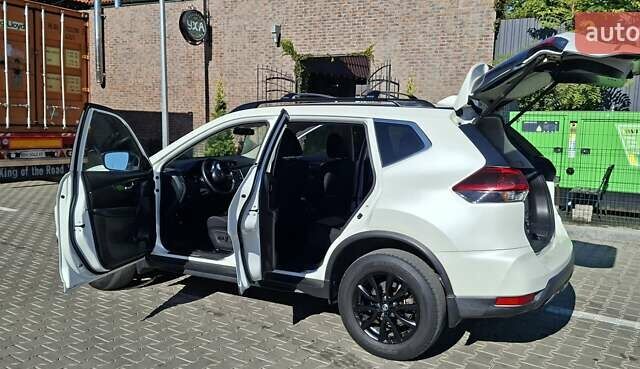 Білий Ніссан Rogue, об'ємом двигуна 2.49 л та пробігом 67 тис. км за 17400 $, фото 36 на Automoto.ua