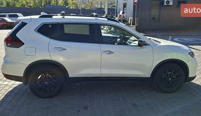 Білий Ніссан Rogue, об'ємом двигуна 2.49 л та пробігом 67 тис. км за 17400 $, фото 23 на Automoto.ua