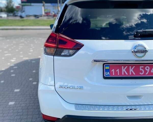 Білий Ніссан Rogue, об'ємом двигуна 2.49 л та пробігом 138 тис. км за 16500 $, фото 8 на Automoto.ua