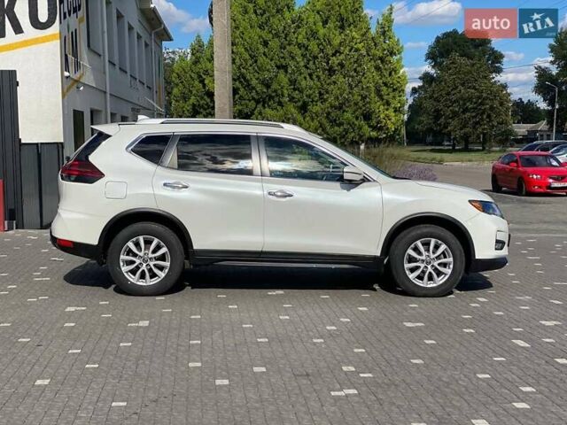 Білий Ніссан Rogue, об'ємом двигуна 2.49 л та пробігом 138 тис. км за 16500 $, фото 2 на Automoto.ua