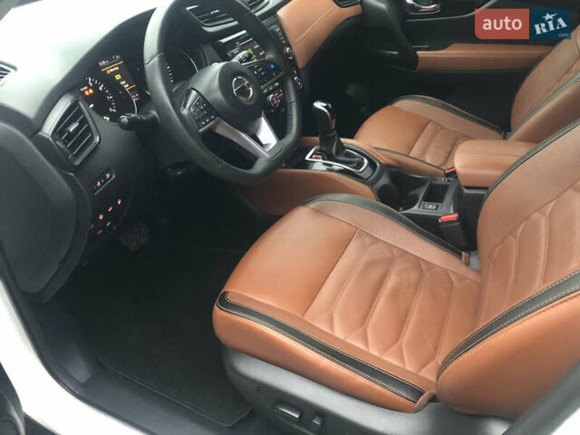 Белый Ниссан Rogue, объемом двигателя 2.49 л и пробегом 124 тыс. км за 17900 $, фото 18 на Automoto.ua