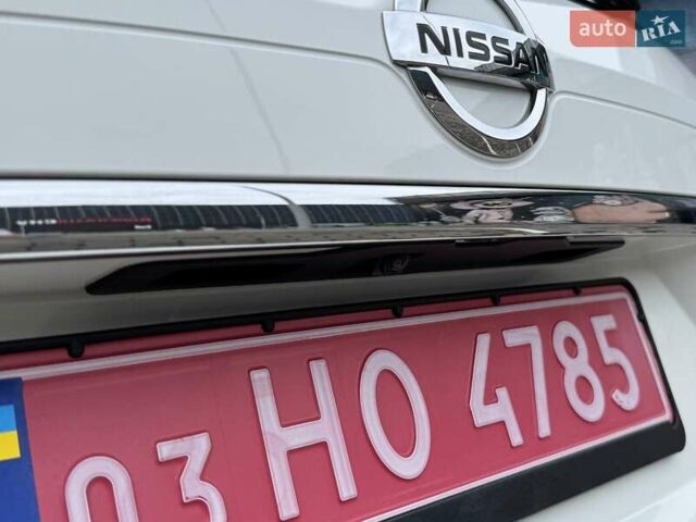 Белый Ниссан Rogue, объемом двигателя 2.5 л и пробегом 113 тыс. км за 14999 $, фото 77 на Automoto.ua