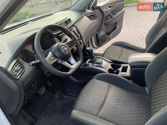 Білий Ніссан Rogue, об'ємом двигуна 2.49 л та пробігом 139 тис. км за 14800 $, фото 17 на Automoto.ua